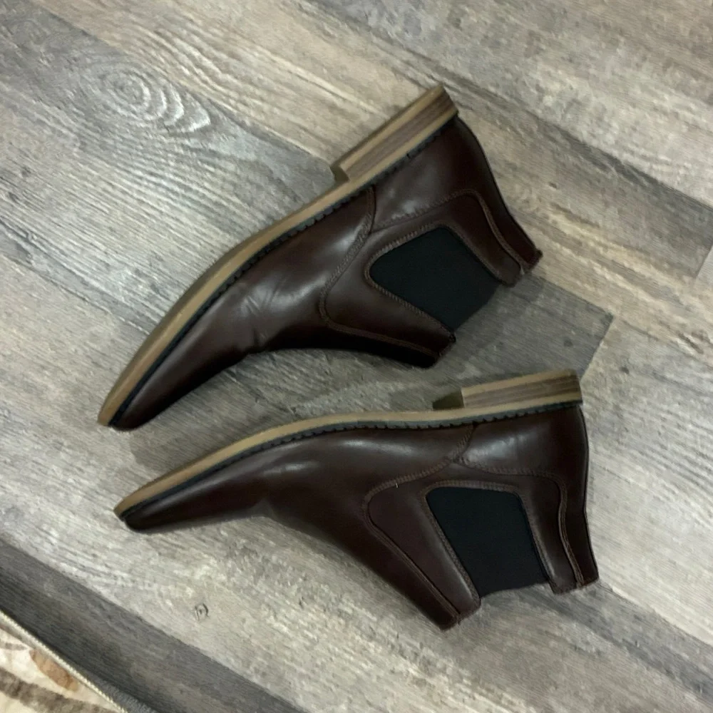 Men’s Leather Chelsea Boots Memory Foam Size 10.5 - Picture 2 of 5